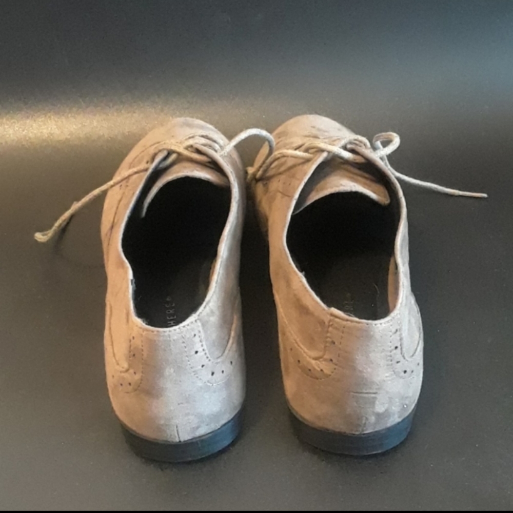 Atmosphere Shoes - Picture 5 of 7